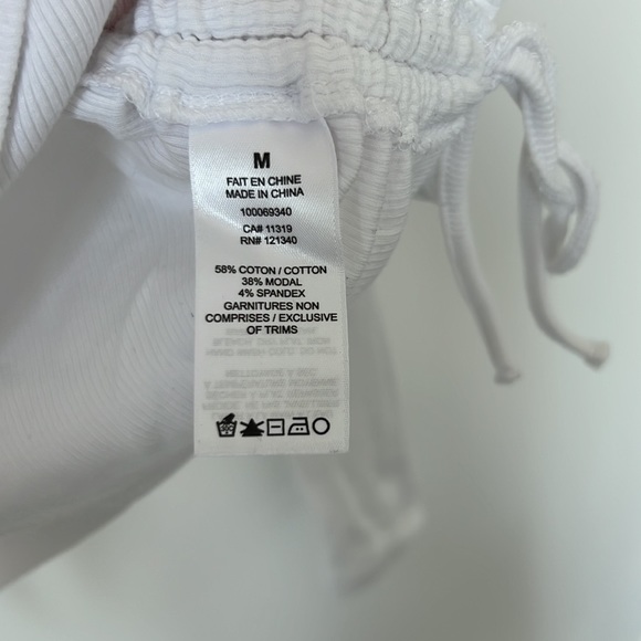 DYNAMITE Drawstring Side Longsleeve Top - White - Picture 3 of 5